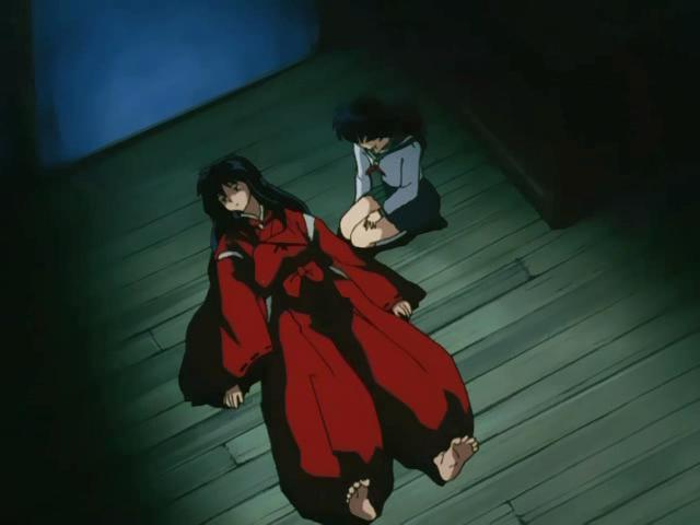 Otaku Gallery  / Anime e Manga / Inu-Yasha / Screen Shots / Episodi / 013 - L`enigma della luna nuova! Inuyasha dai capelli neri! / 185.jpg